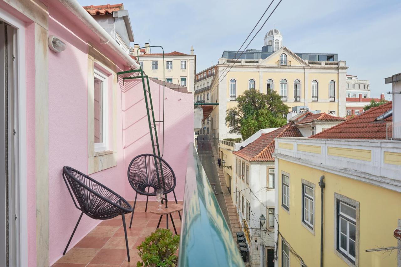 Fantastic With Balcony In Bica Apartment Lisbon
